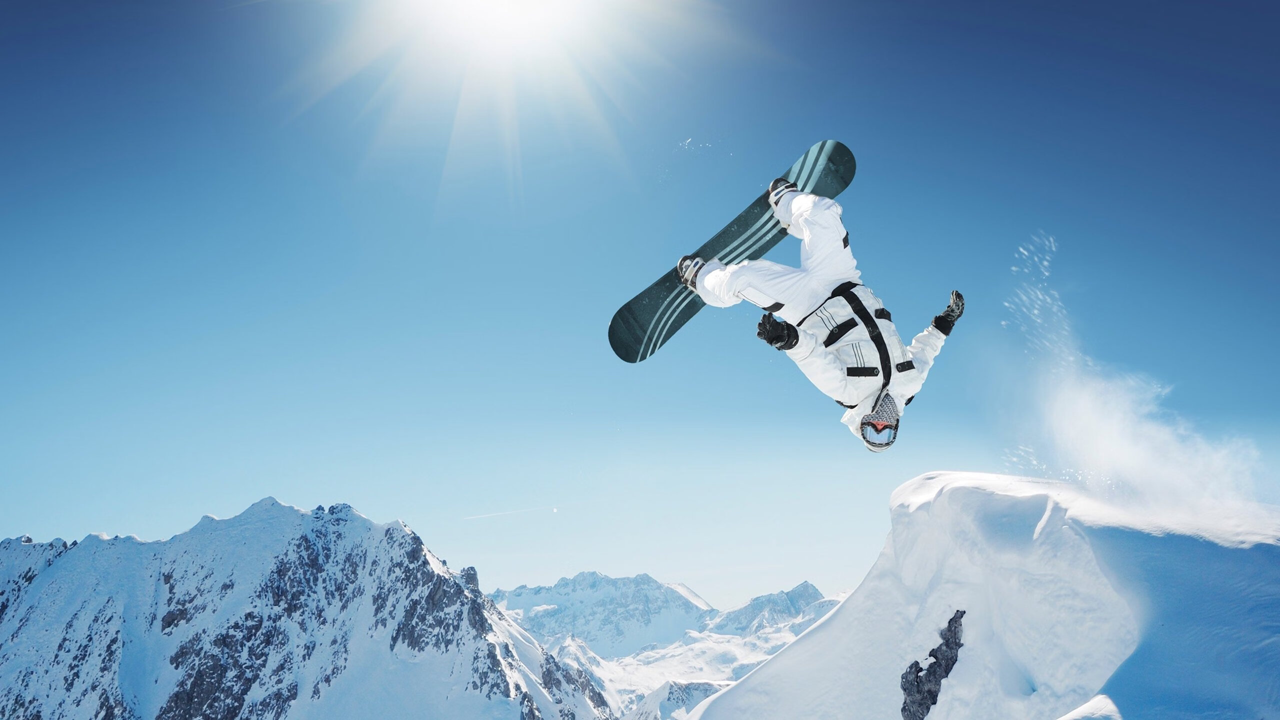 AYX官网-赛尔·阿尔斯塔：南非队防线的绝对核心，突破对方防守，阿尔纳赛尔